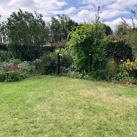 2 Private Tiny Houses On Beautiful Nature Plot, Private Parking 別荘 ランダーズ
